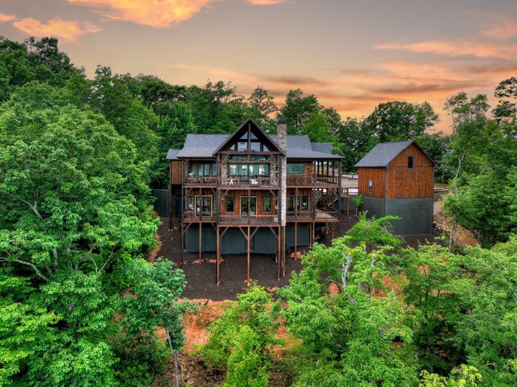 250 Deer Crest Overlook