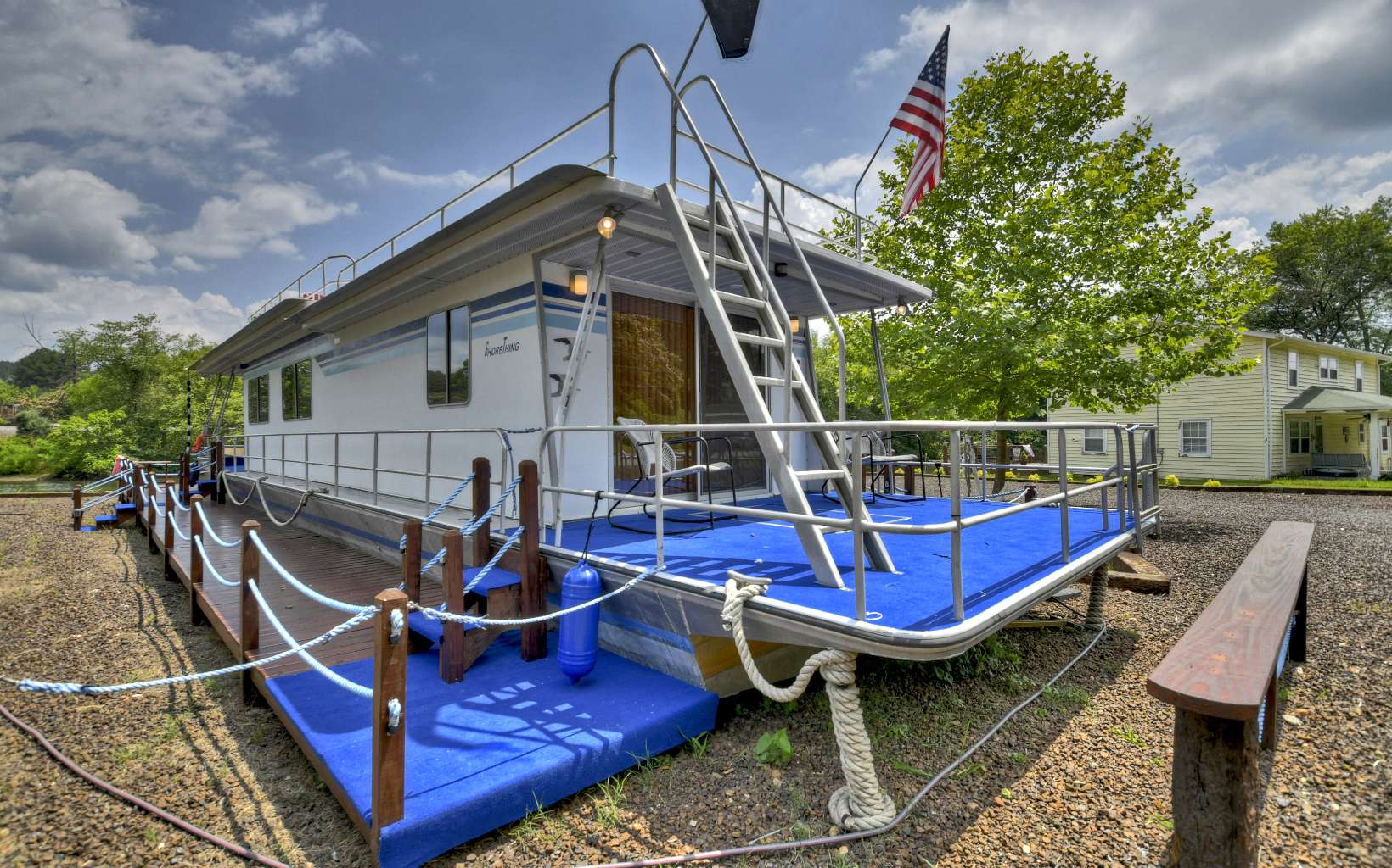 270 W Tennessee Avenue