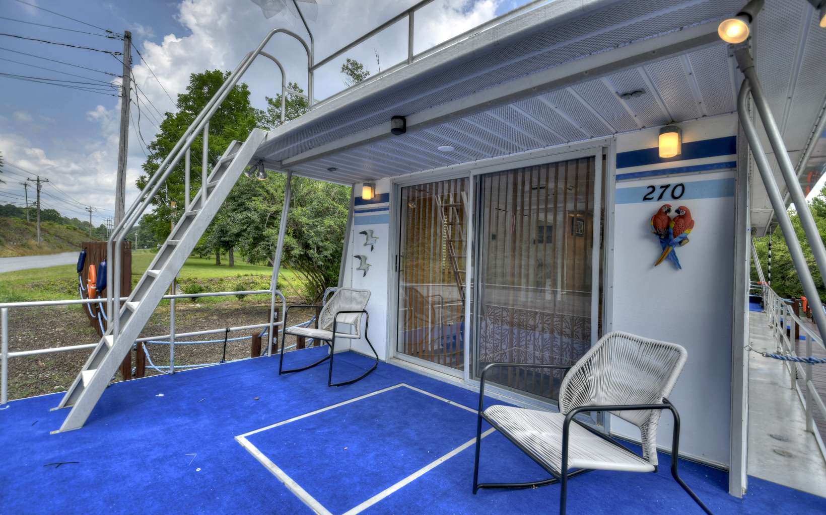 270 W Tennessee Avenue