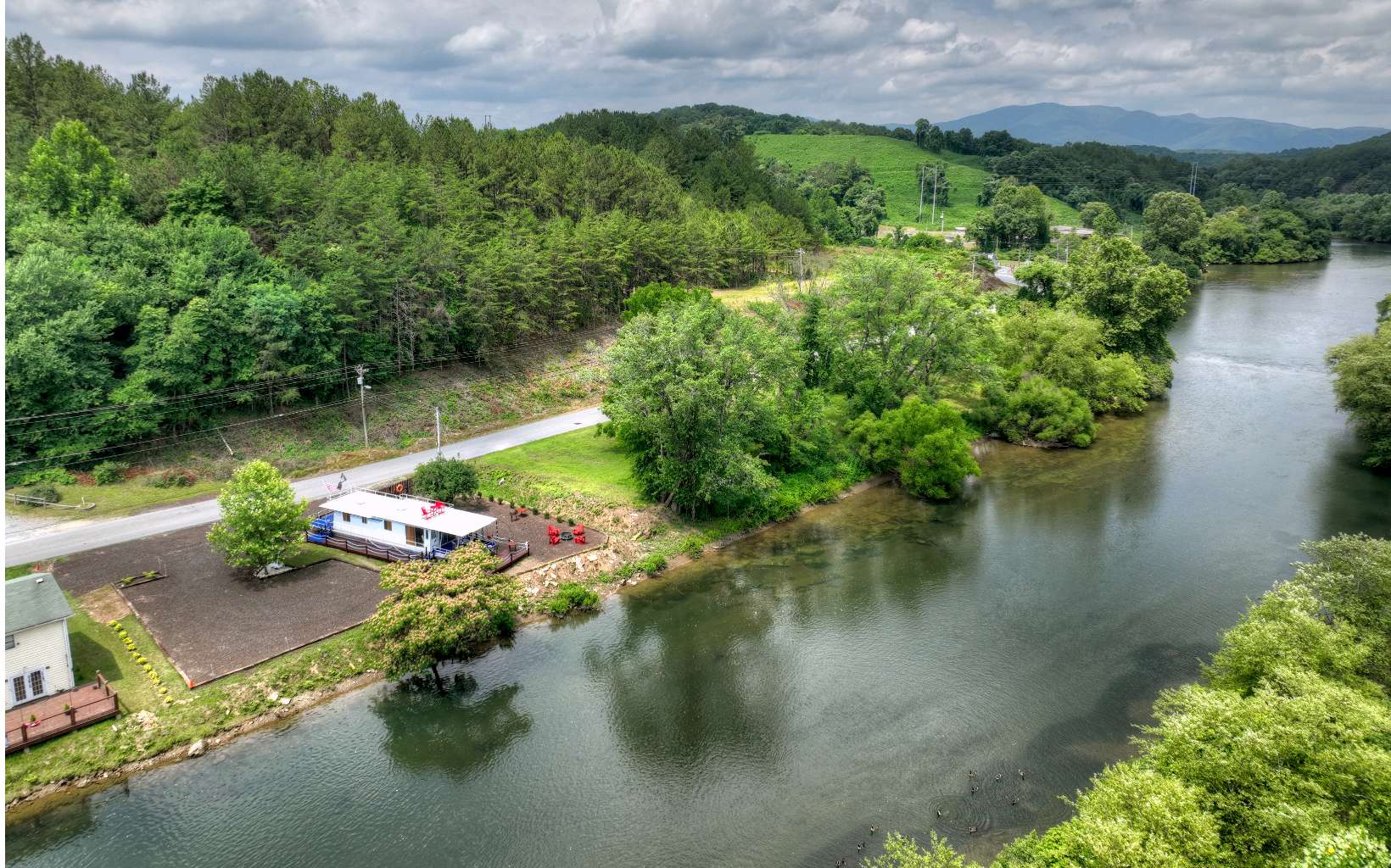 270 W Tennessee Avenue