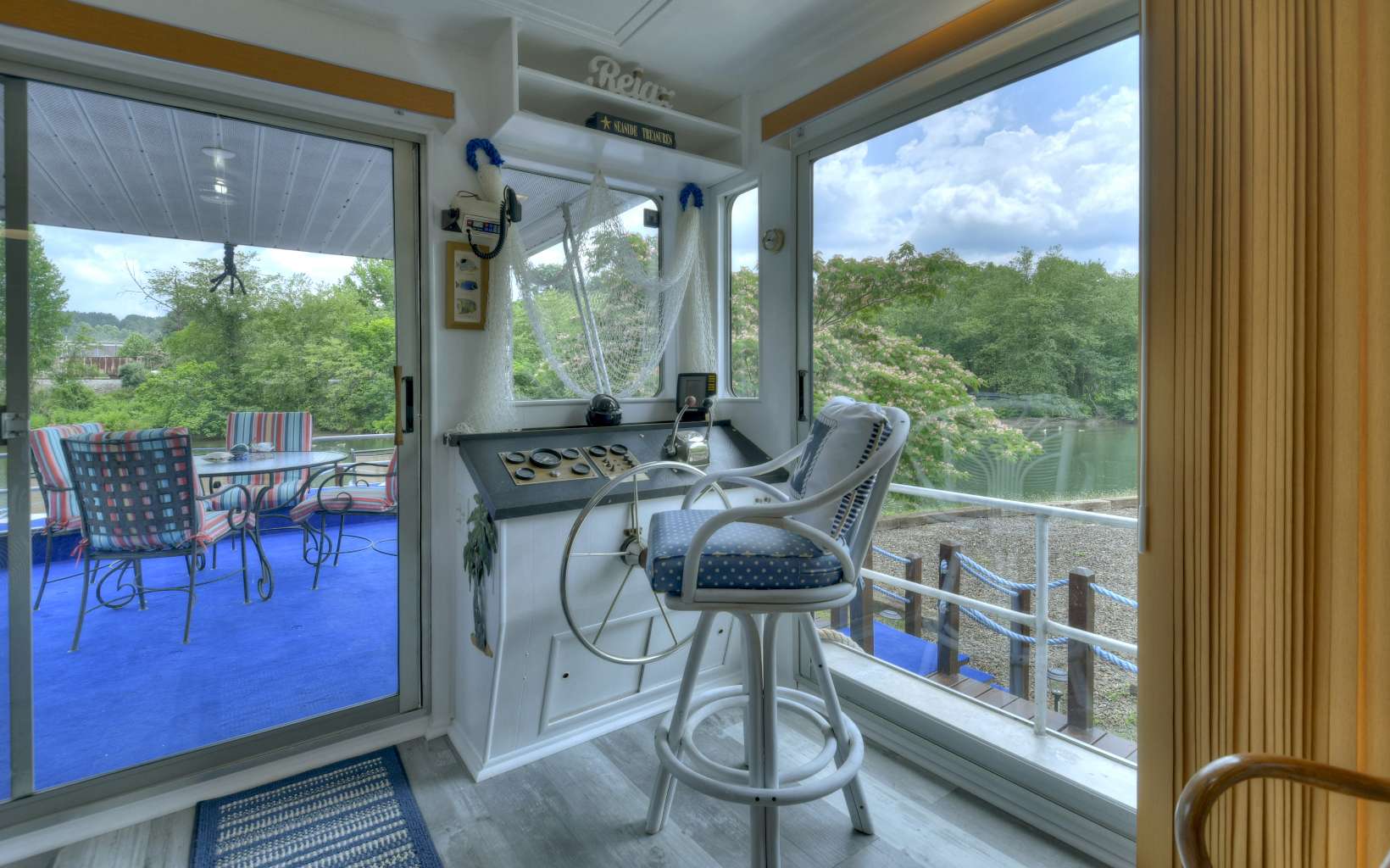 270 W Tennessee Avenue