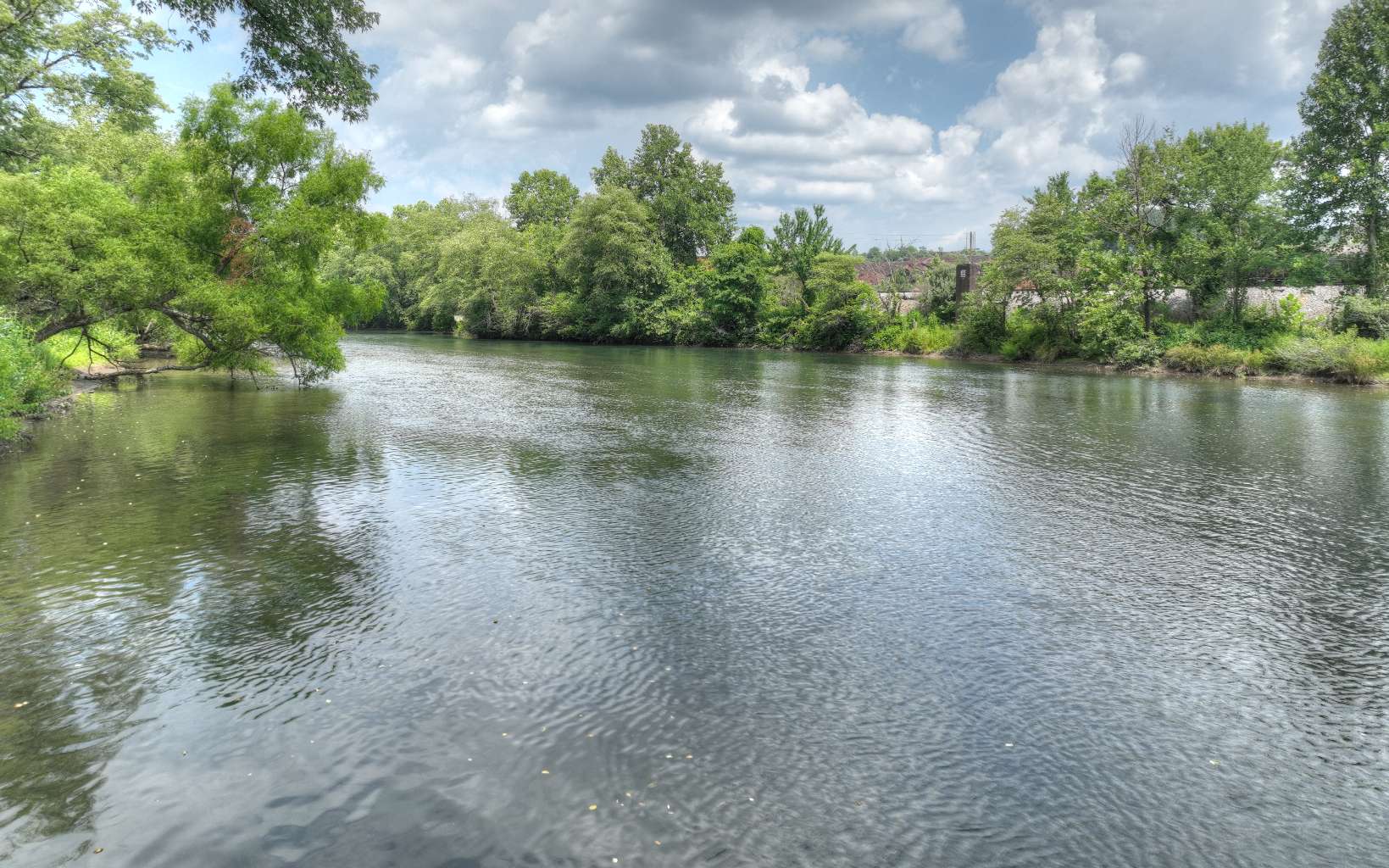 270 W Tennessee Avenue