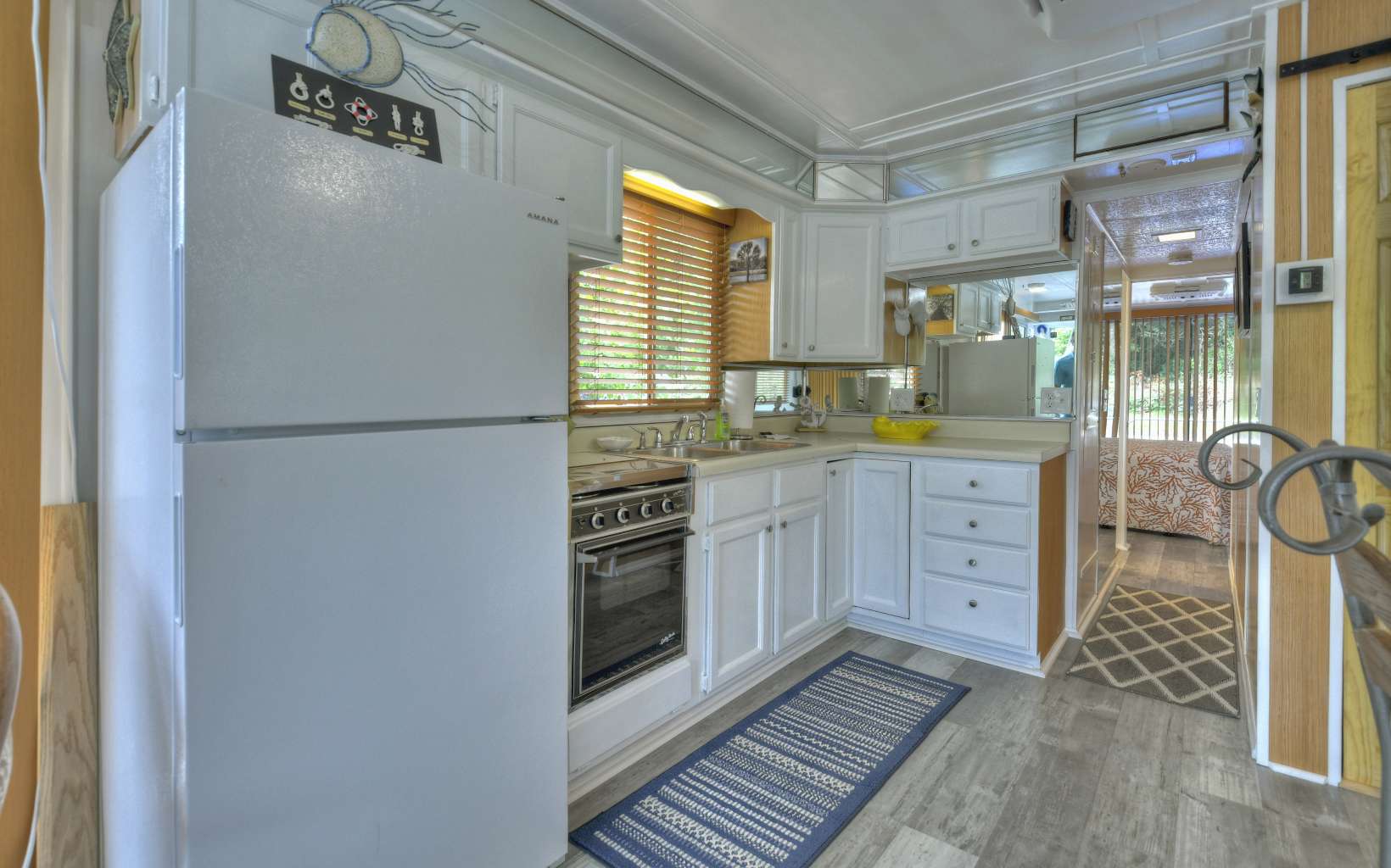 270 W Tennessee Avenue