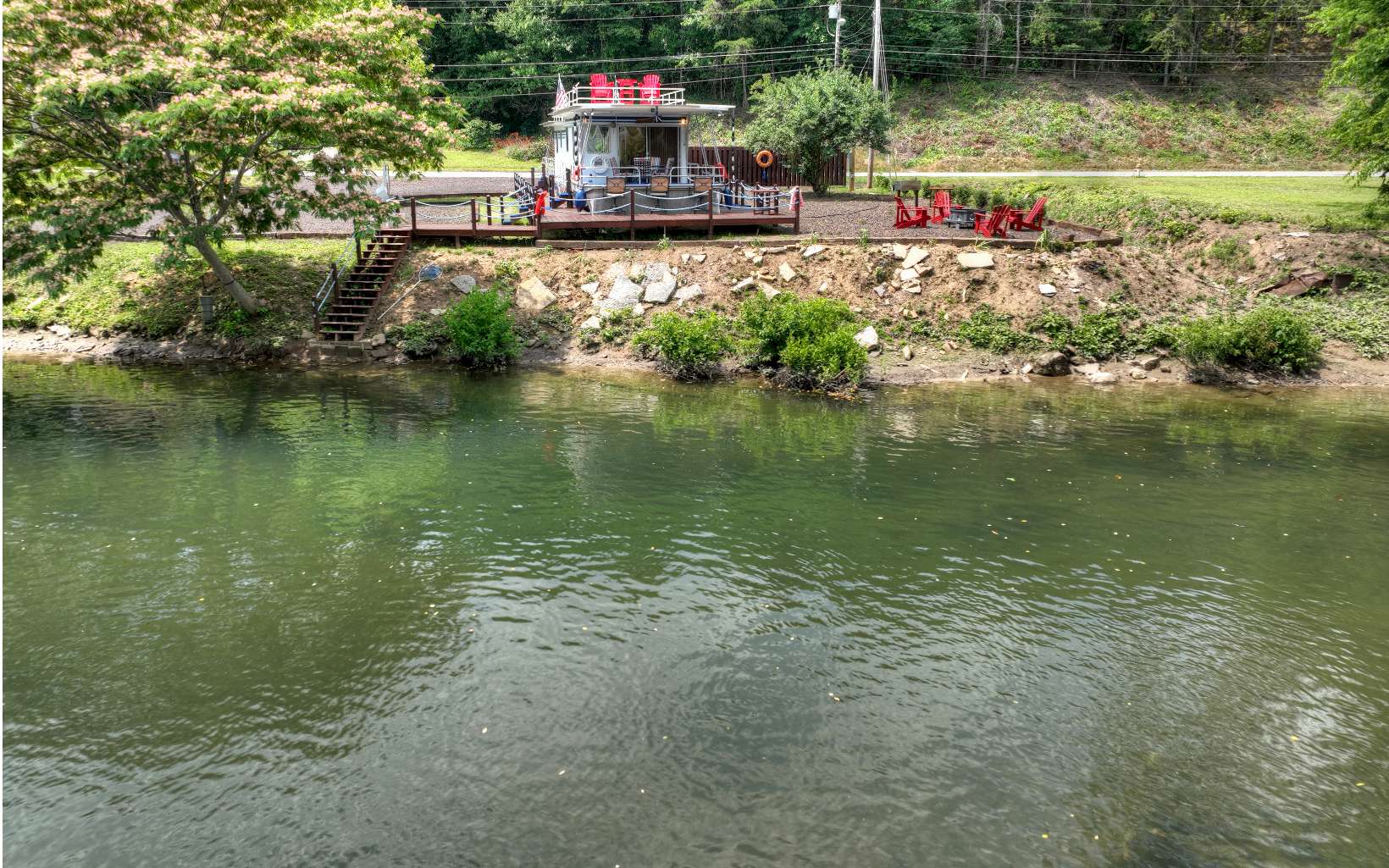 270 W Tennessee Avenue