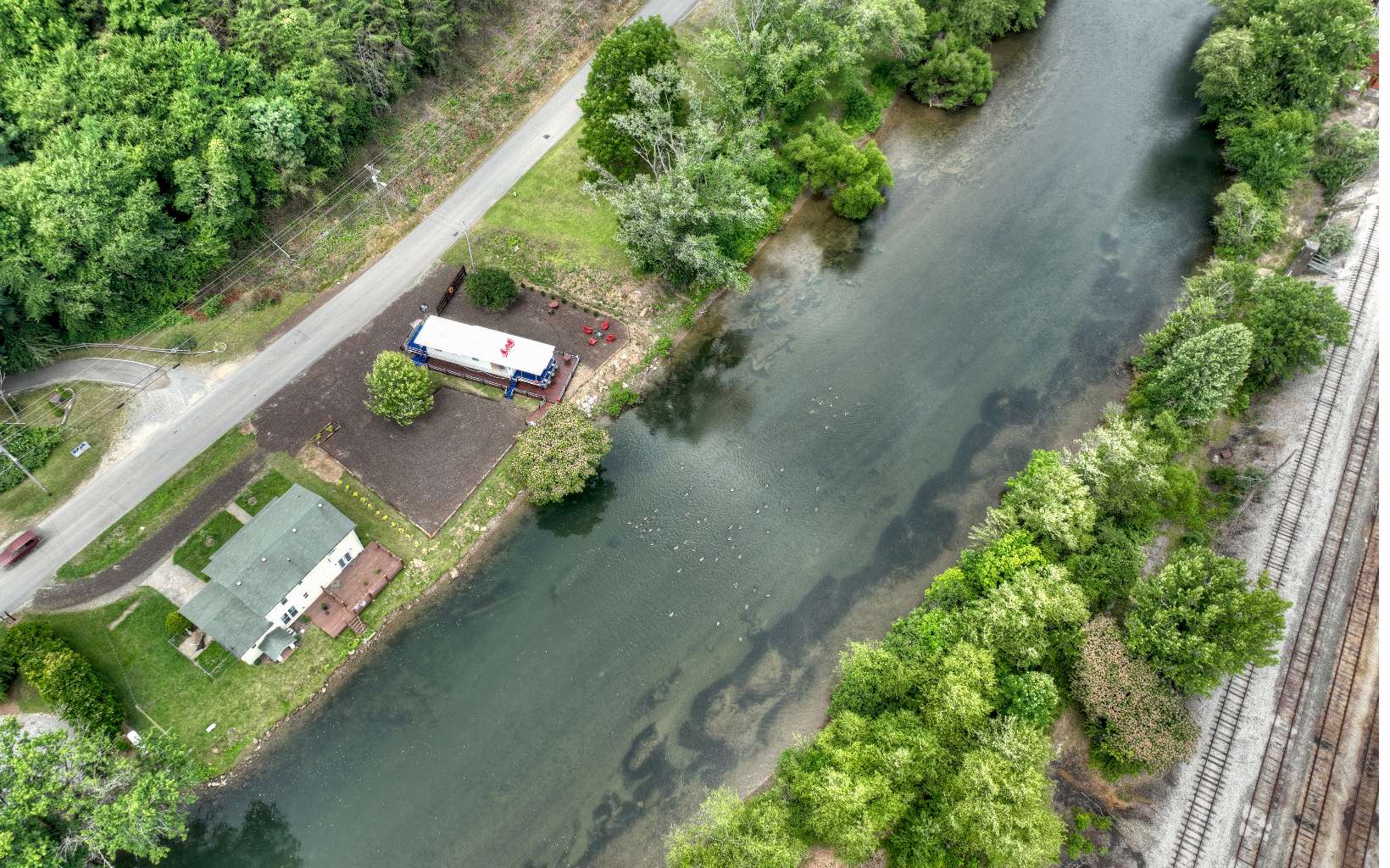 270 W Tennessee Avenue