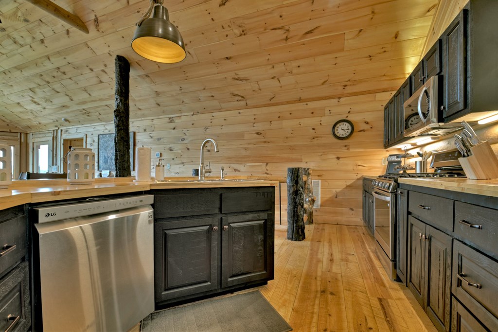 151 Lonesome Dove Path