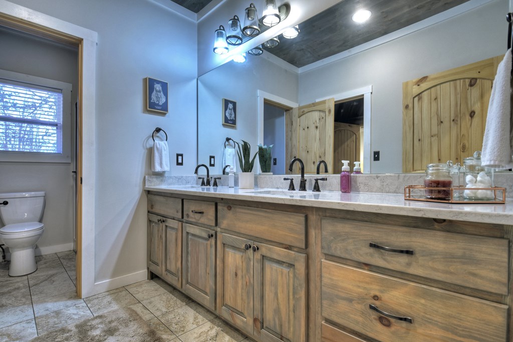 153 Seven Pines Trail