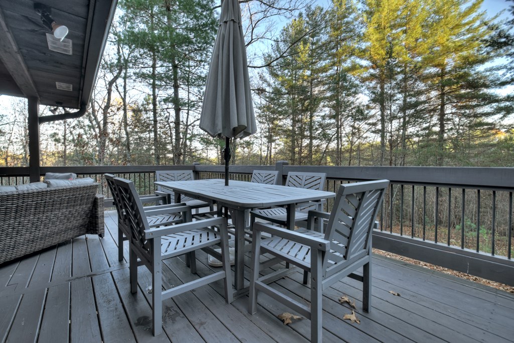 153 Seven Pines Trail