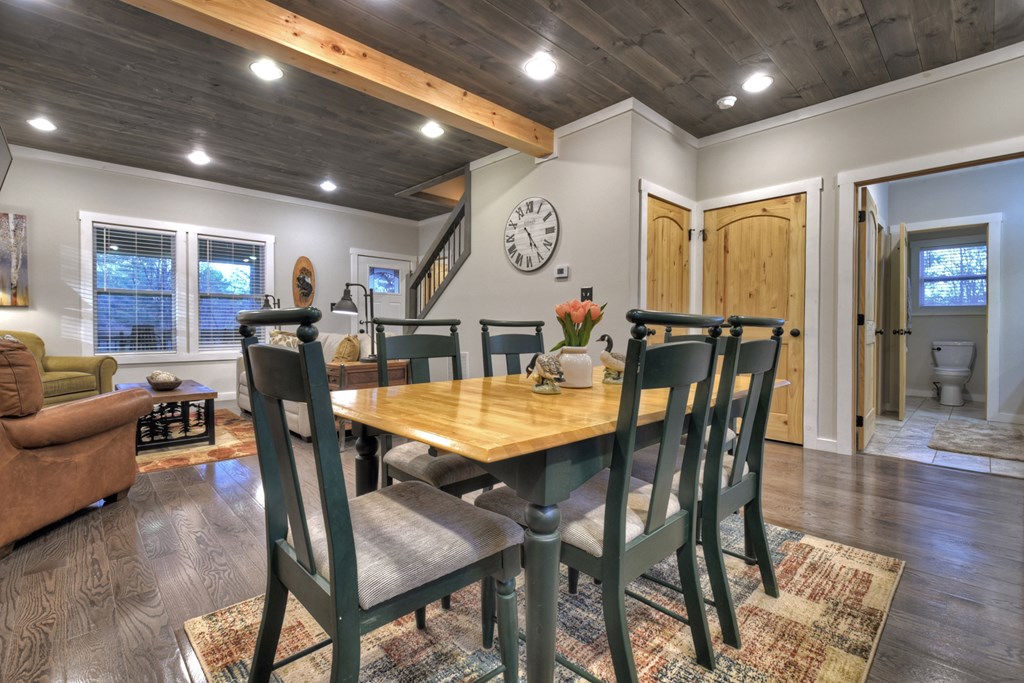 153 Seven Pines Trail