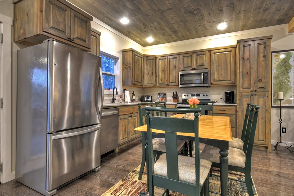 153 Seven Pines Trail