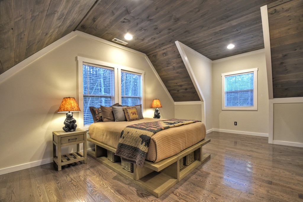 153 Seven Pines Trail