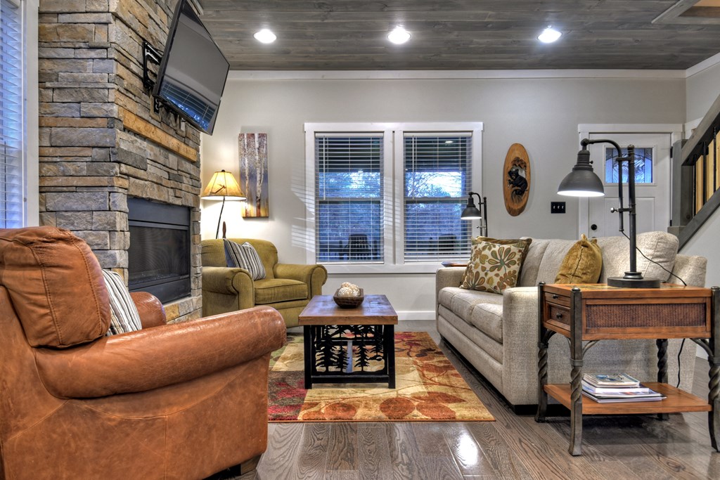 153 Seven Pines Trail