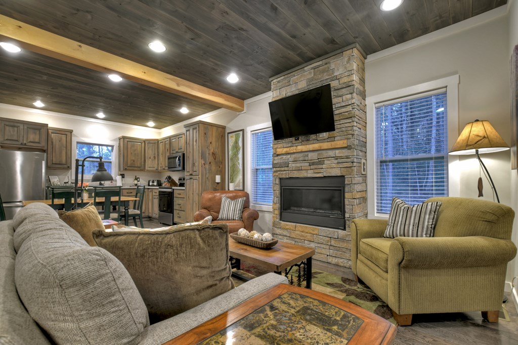 153 Seven Pines Trail