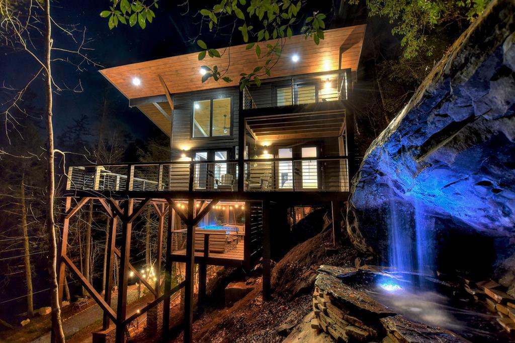 372 Flat Creek River Road