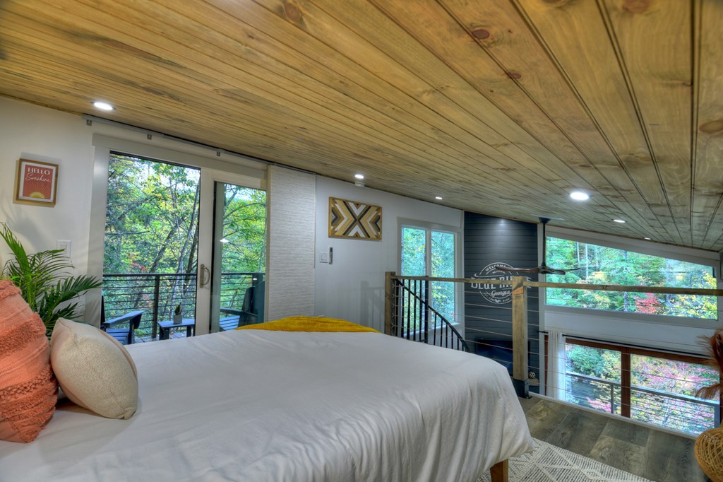 372 Flat Creek River Road