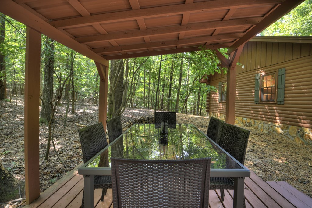 335 Misty Hollow Road