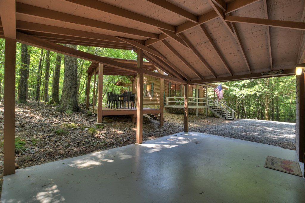 335 Misty Hollow Road