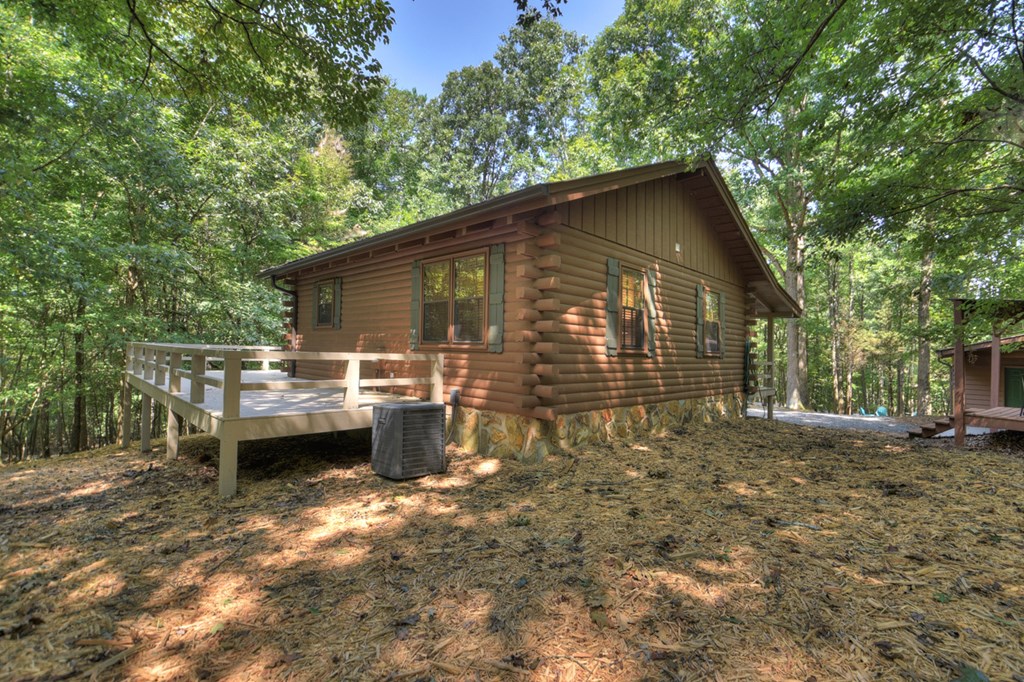 335 Misty Hollow Road