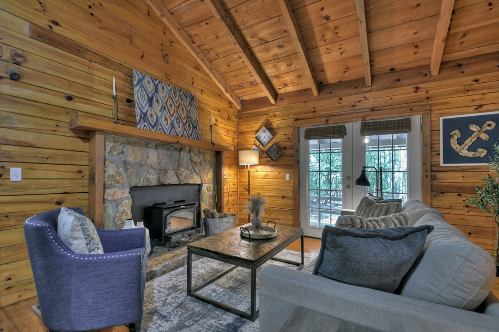 335 Misty Hollow Road