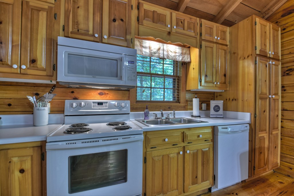 335 Misty Hollow Road