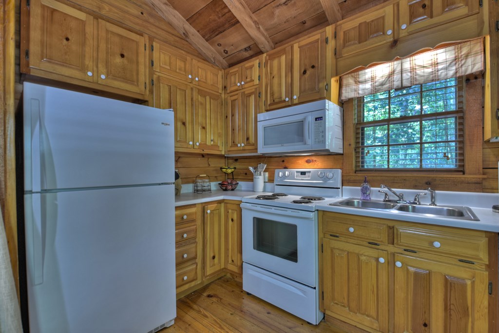 335 Misty Hollow Road