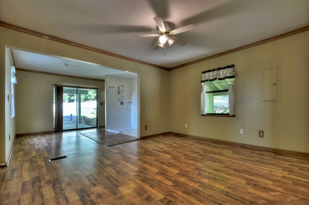 617 Country Mountain Ridge Drive