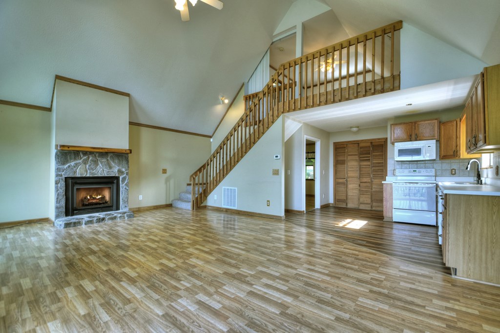 617 Country Mountain Ridge Drive