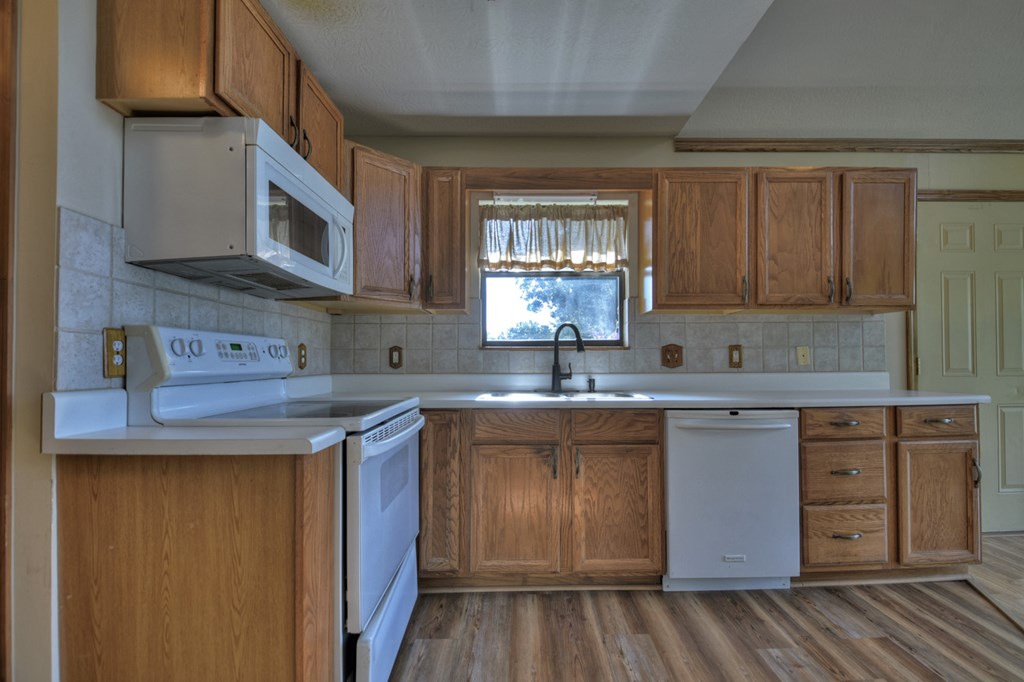 617 Country Mountain Ridge Drive