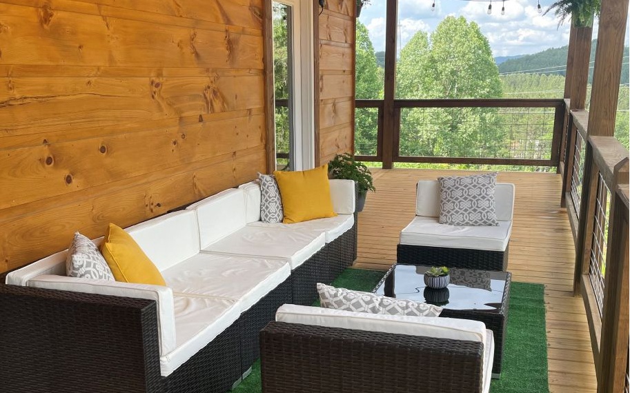 221 River Overlook Drive