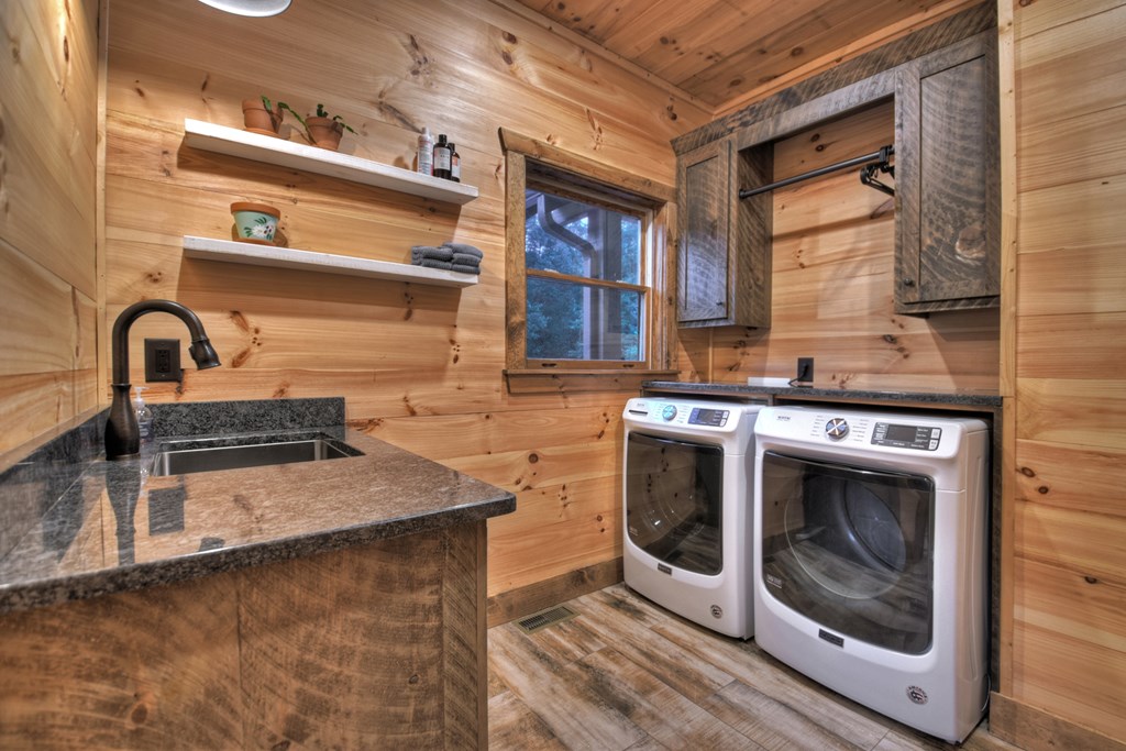 177 Toccoa Vista Lane