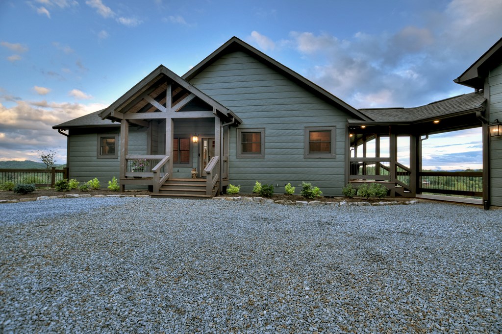 177 Toccoa Vista Lane