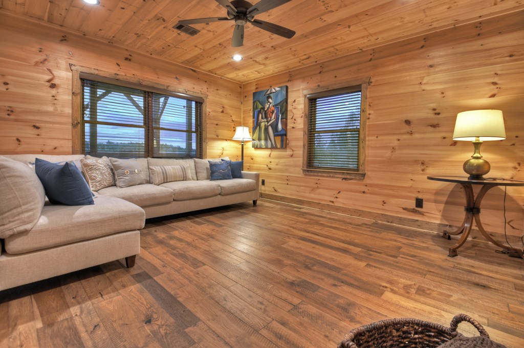 177 Toccoa Vista Lane