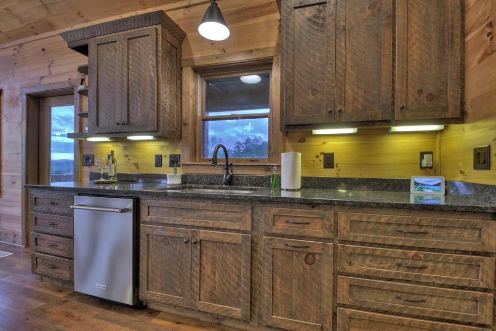 177 Toccoa Vista Lane