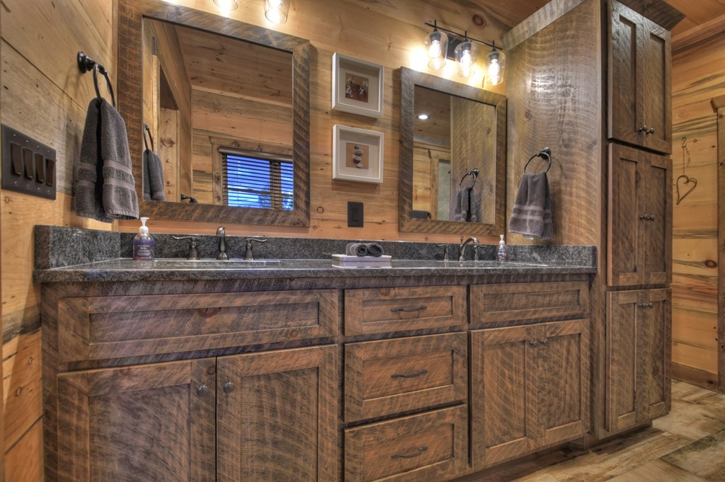 177 Toccoa Vista Lane