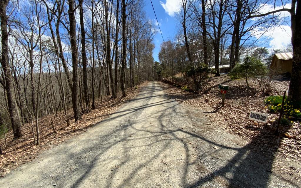 1344 Piney Spur Road S