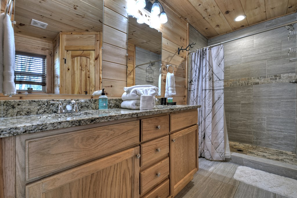 203 Buck Creek Trail