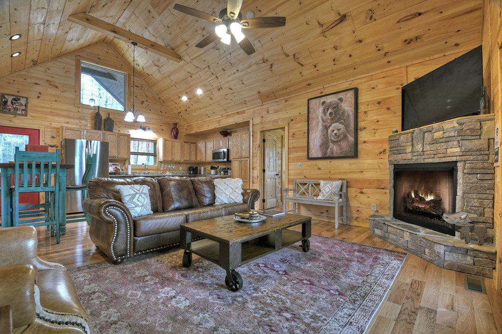 203 Buck Creek Trail