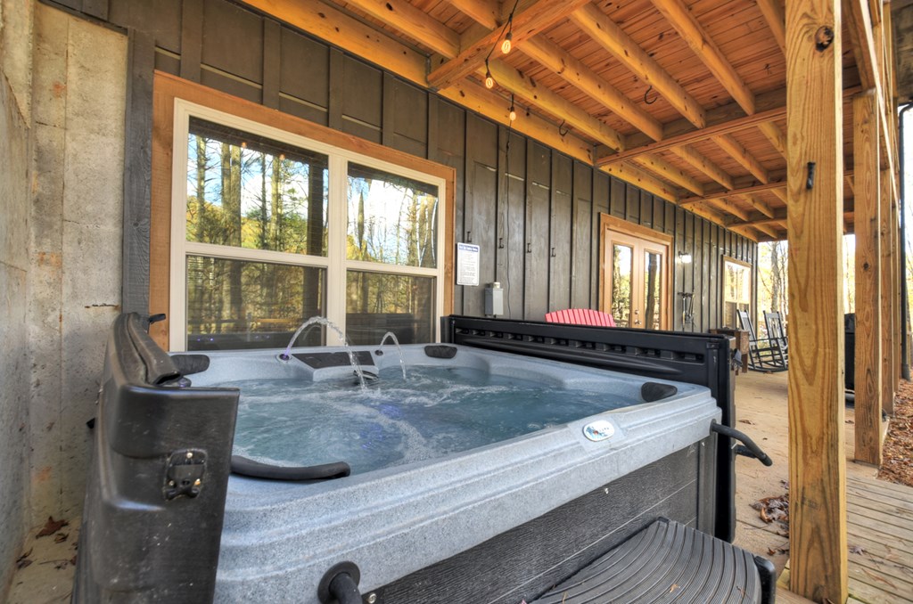 203 Buck Creek Trail