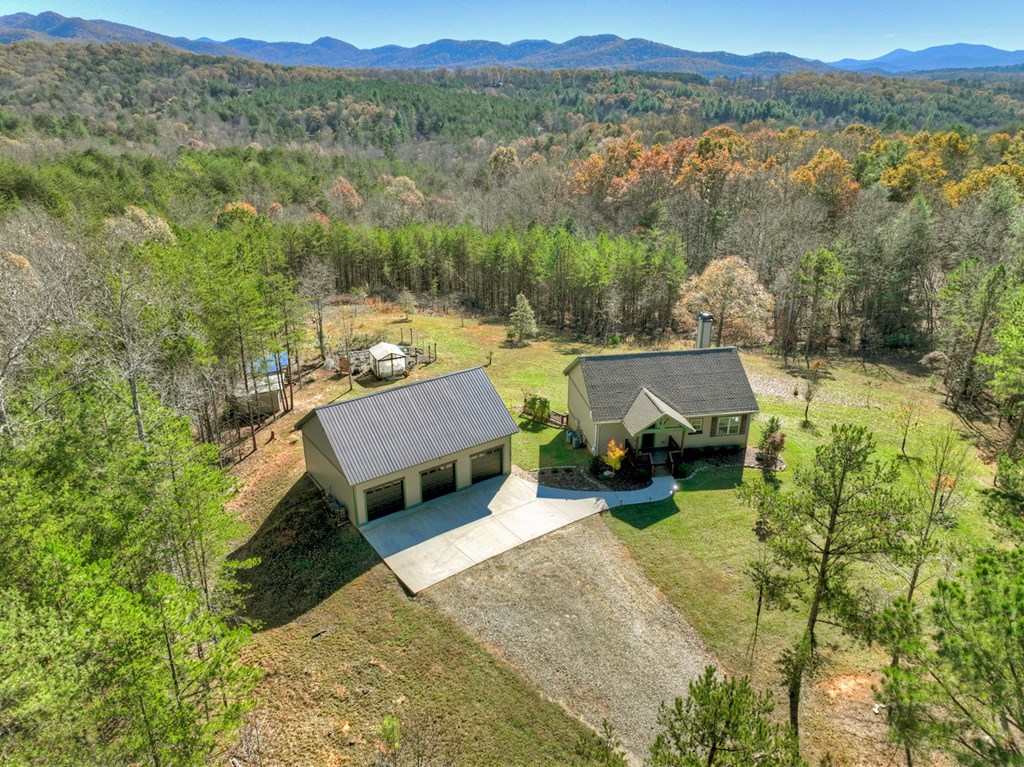 1183 Barnes Creek Road