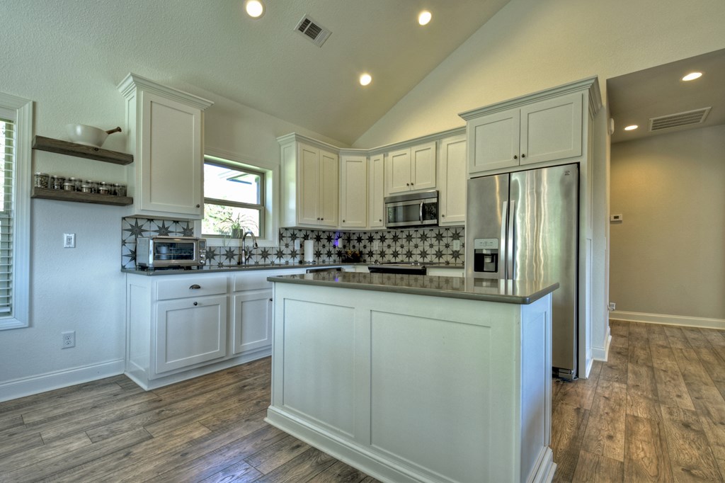 1183 Barnes Creek Road