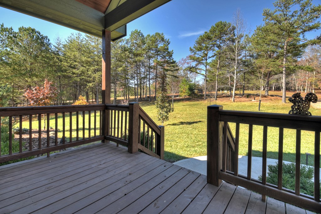 1183 Barnes Creek Road