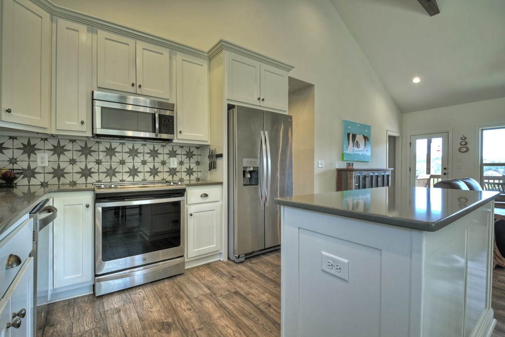 1183 Barnes Creek Road