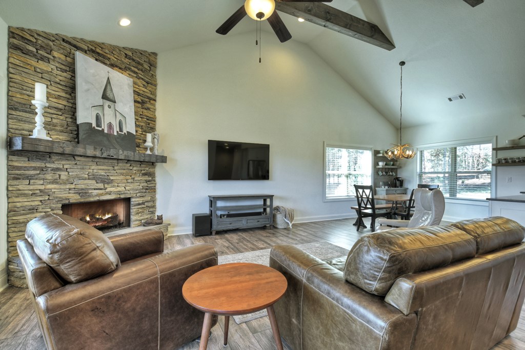 1183 Barnes Creek Road