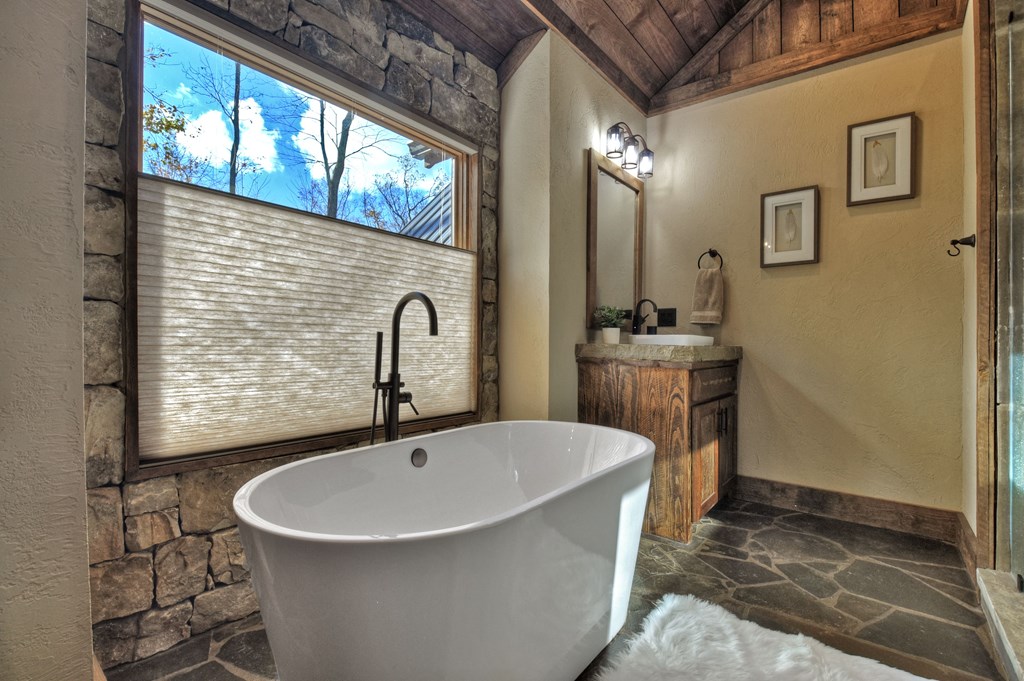 258 Forest Ridge Drive