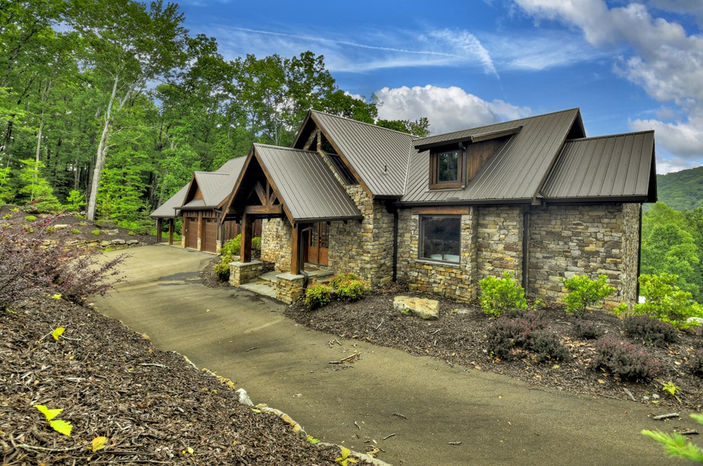 258 Forest Ridge Drive