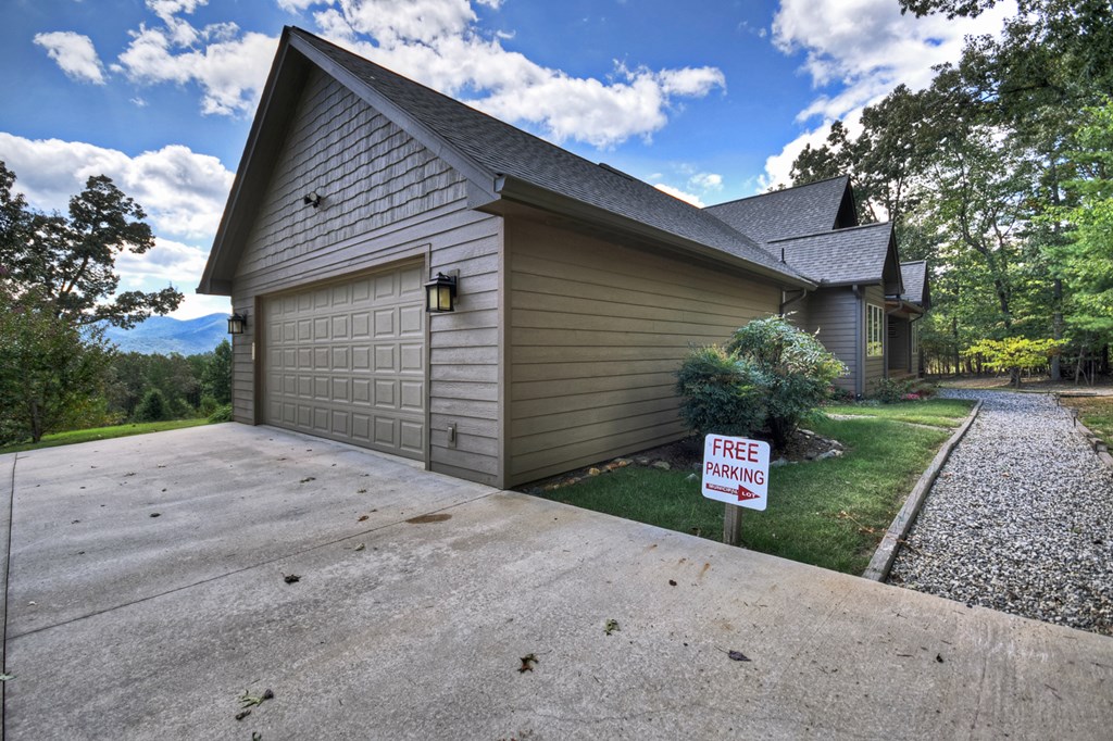 680 Ray Drive