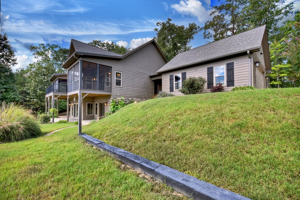 680 Ray Drive