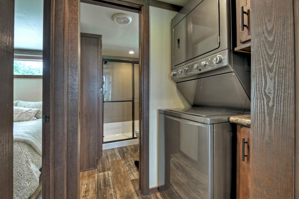 35 Mountain Meadows Circle