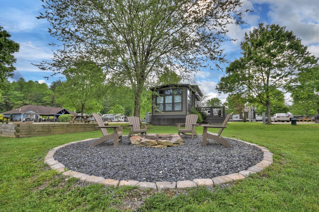 35 Mountain Meadows Circle