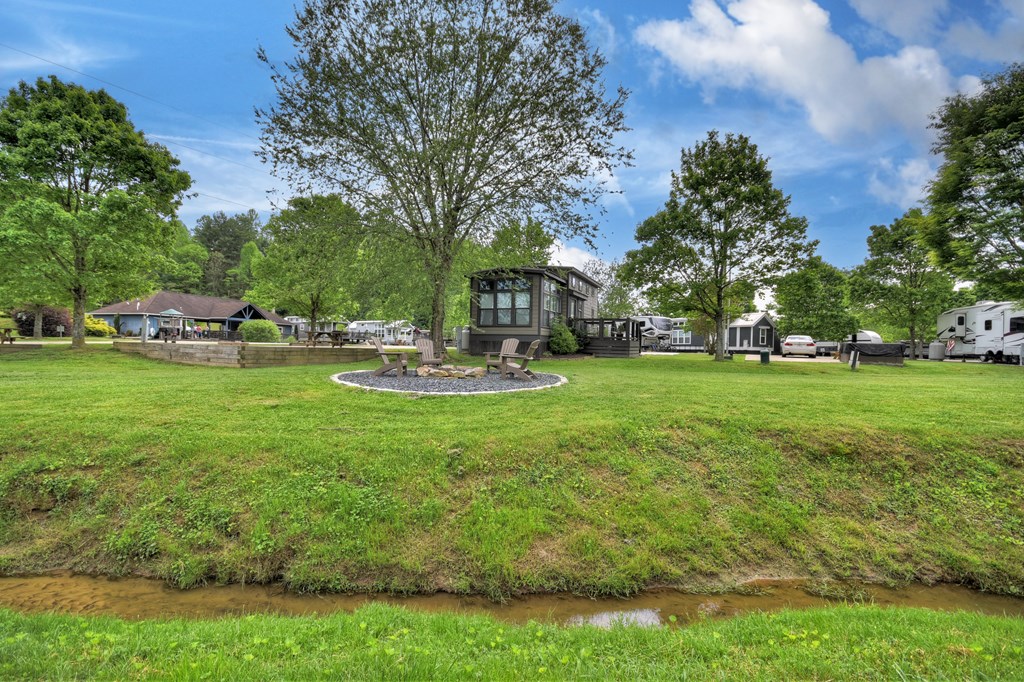 35 Mountain Meadows Circle